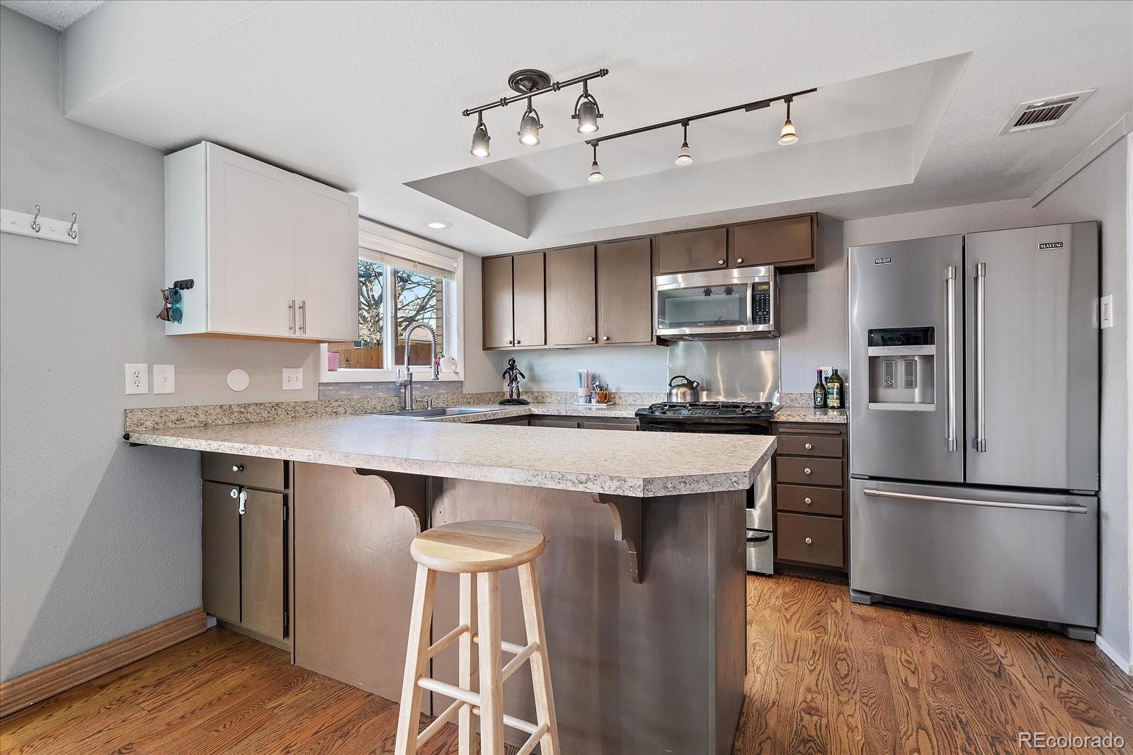 534 Xenon Court, Lakewood, CO 80228, 3 Bedrooms Bedrooms, ,2 BathroomsBathrooms,Residential,For Sale,Green Mountain Townhouses,Xenon,REC9733462