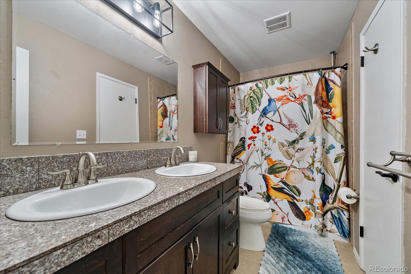 534 Xenon Court, Lakewood, CO 80228, 3 Bedrooms Bedrooms, ,2 BathroomsBathrooms,Residential,For Sale,Green Mountain Townhouses,Xenon,REC9733462