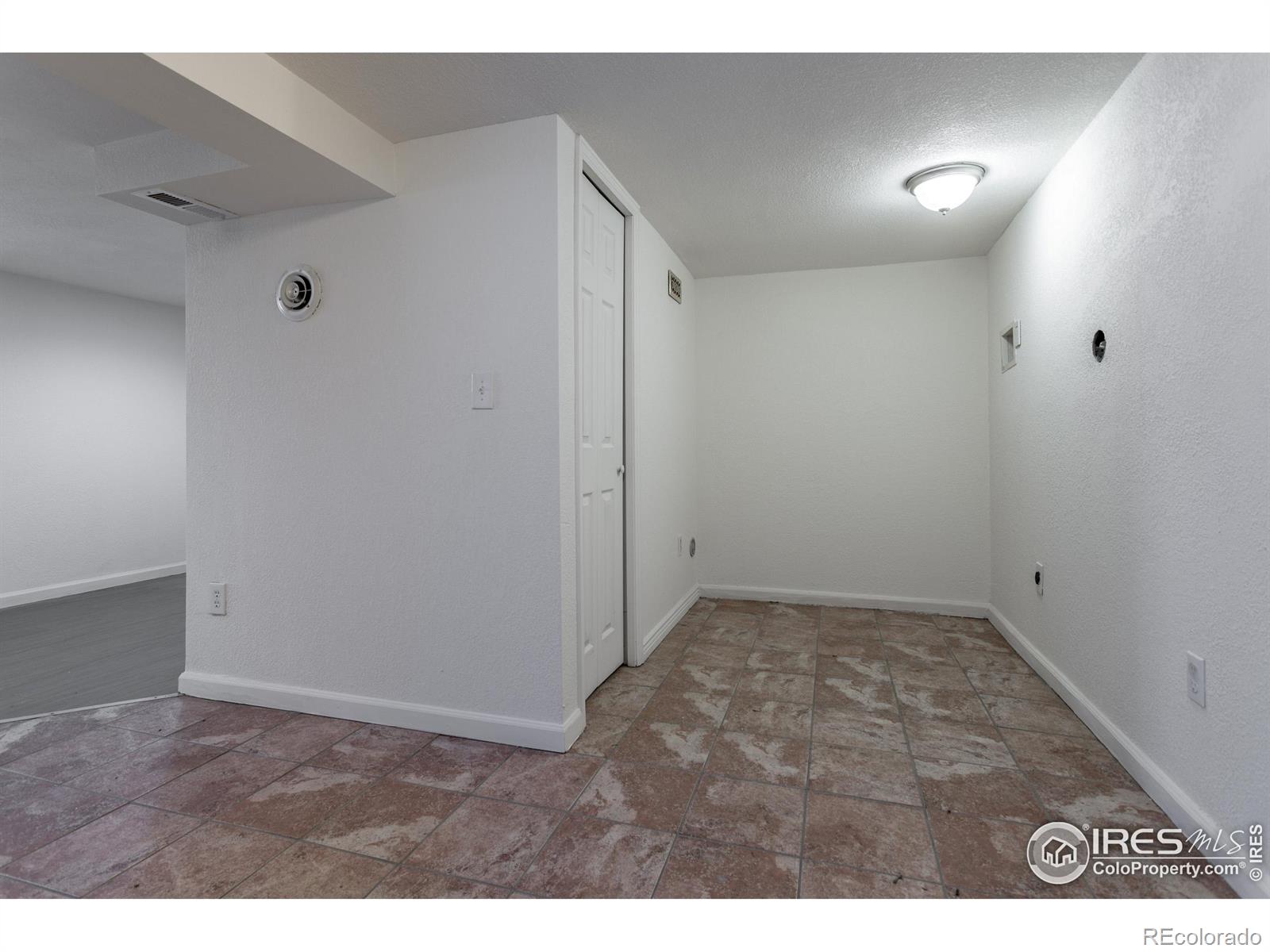 1508 Tamarac Street, Denver, CO 80220, ,Income,For Sale,Tamarac,RECIR1013366