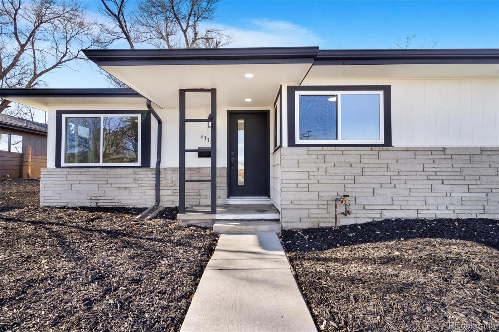 4375 Ingalls Street, Wheat Ridge, CO 80033, 3 Bedrooms Bedrooms, ,2 BathroomsBathrooms,Residential,For Sale,Ingalls,REC4742704