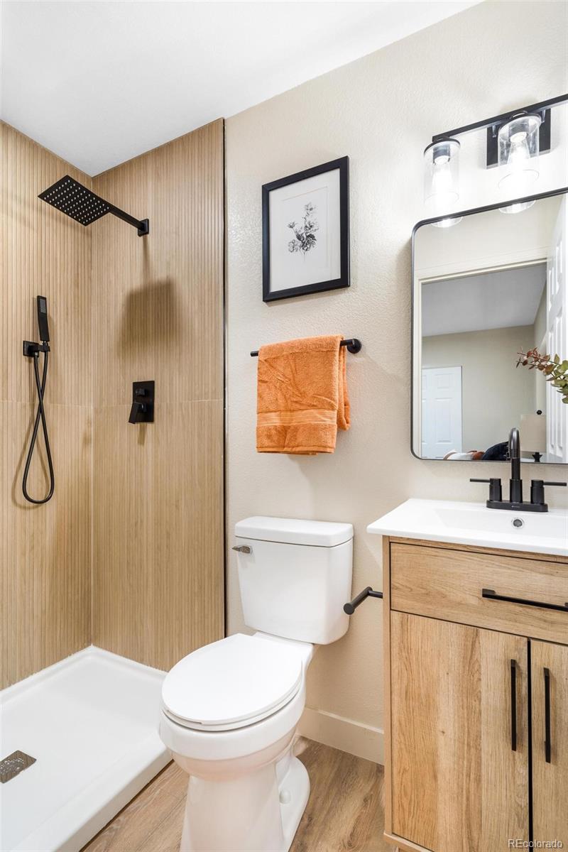 4375 Ingalls Street, Wheat Ridge, CO 80033, 3 Bedrooms Bedrooms, ,2 BathroomsBathrooms,Residential,For Sale,Ingalls,REC4742704