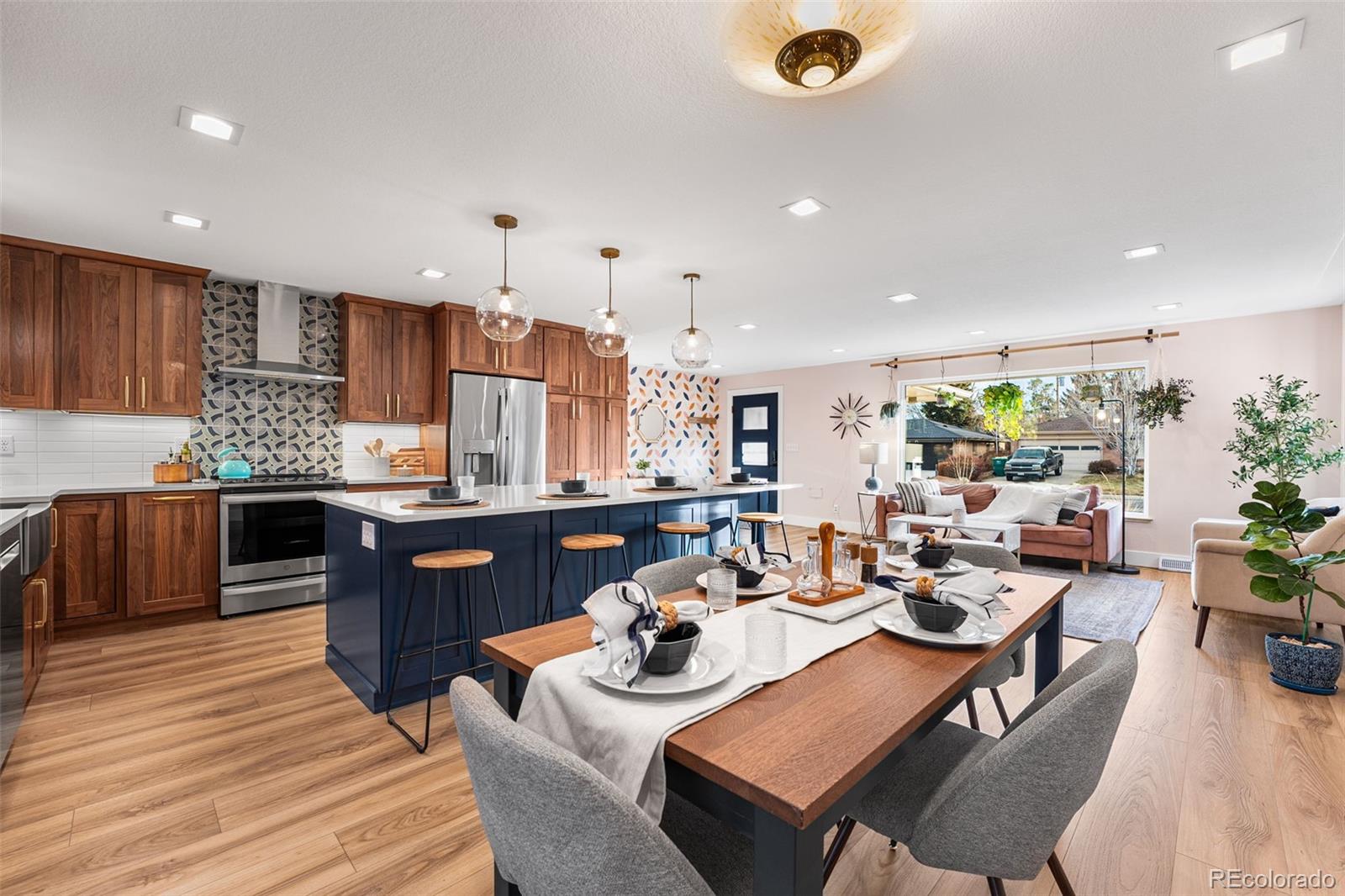 6761 36th Place, Wheat Ridge, CO 80033, 5 Bedrooms Bedrooms, ,3 BathroomsBathrooms,Residential,For Sale,36th,REC2550580