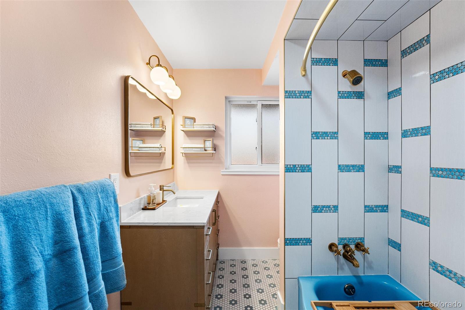 6761 36th Place, Wheat Ridge, CO 80033, 5 Bedrooms Bedrooms, ,3 BathroomsBathrooms,Residential,For Sale,36th,REC2550580