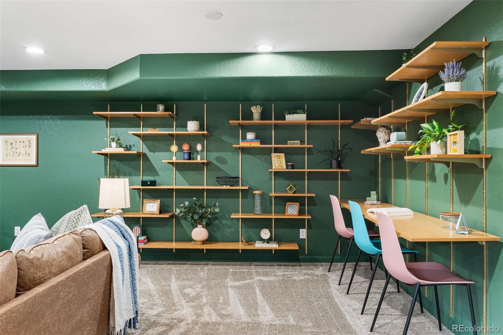 6761 36th Place, Wheat Ridge, CO 80033, 5 Bedrooms Bedrooms, ,3 BathroomsBathrooms,Residential,For Sale,36th,REC2550580