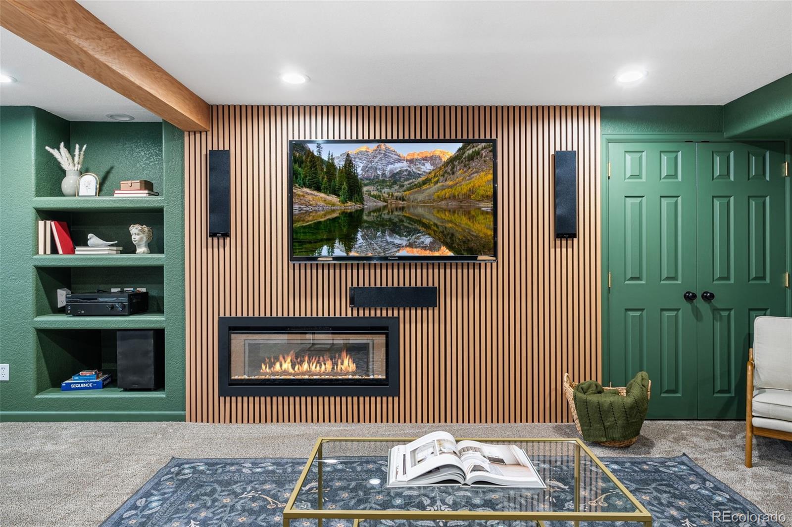 6761 36th Place, Wheat Ridge, CO 80033, 5 Bedrooms Bedrooms, ,3 BathroomsBathrooms,Residential,For Sale,36th,REC2550580