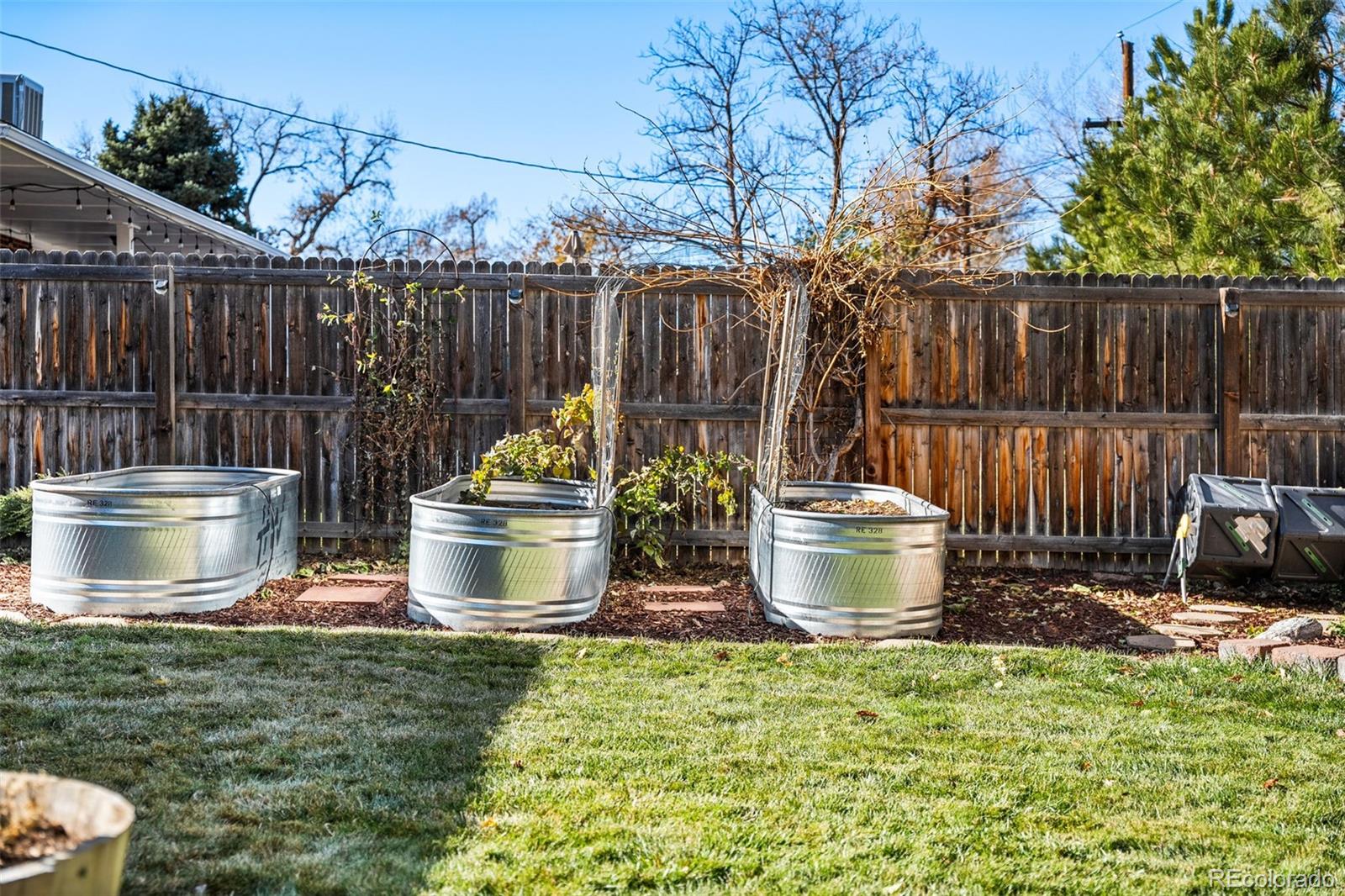 6761 36th Place, Wheat Ridge, CO 80033, 5 Bedrooms Bedrooms, ,3 BathroomsBathrooms,Residential,For Sale,36th,REC2550580