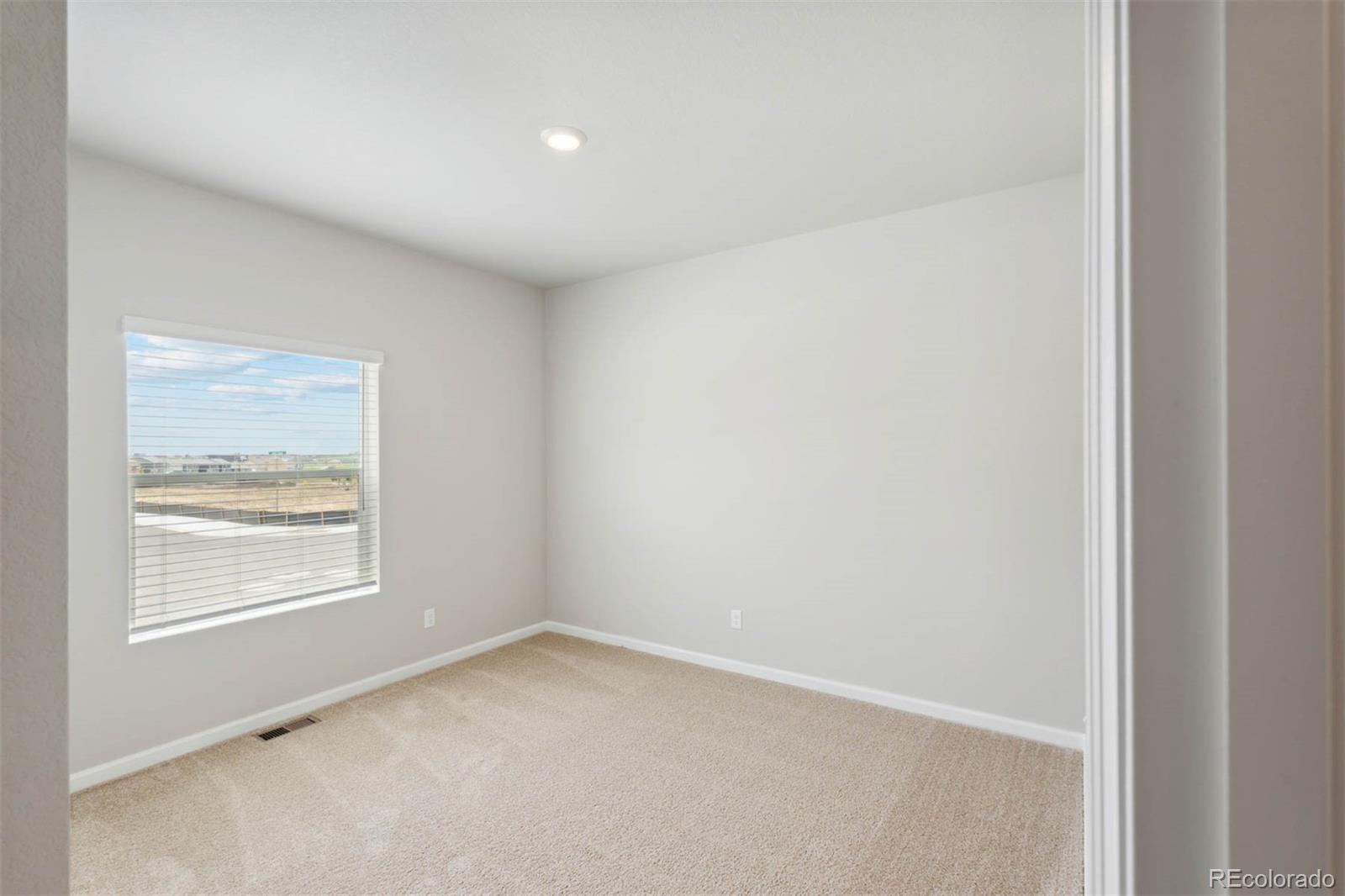 1055 Long Meadows Street, Severance, CO 80550, 3 Bedrooms Bedrooms, ,2 BathroomsBathrooms,Residential,For Sale,Long Meadows,REC7668700
