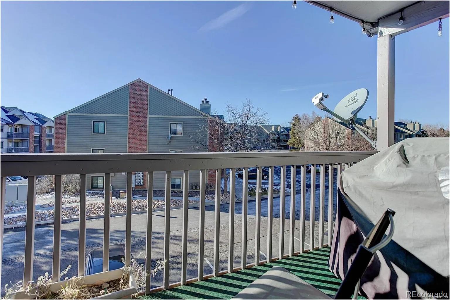 10784 63rd Place #302, Arvada, CO 80004, 2 Bedrooms Bedrooms, ,2 BathroomsBathrooms,Rental,For Rent,63rd,REC2343553