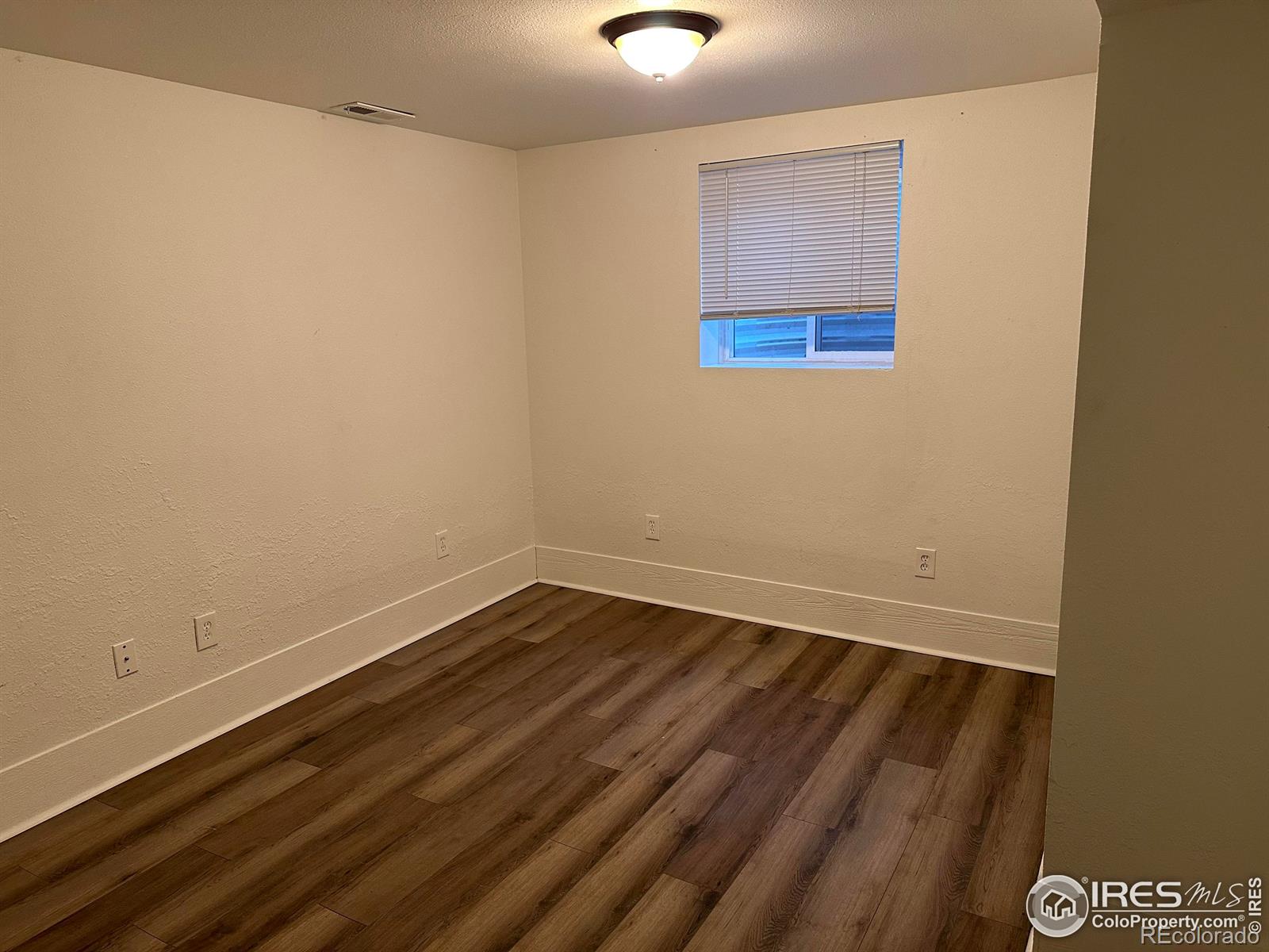 2725 97th Avenue, Thornton, CO 80229, 5 Bedrooms Bedrooms, ,2 BathroomsBathrooms,Residential,For Sale,97th,RECIR1023393