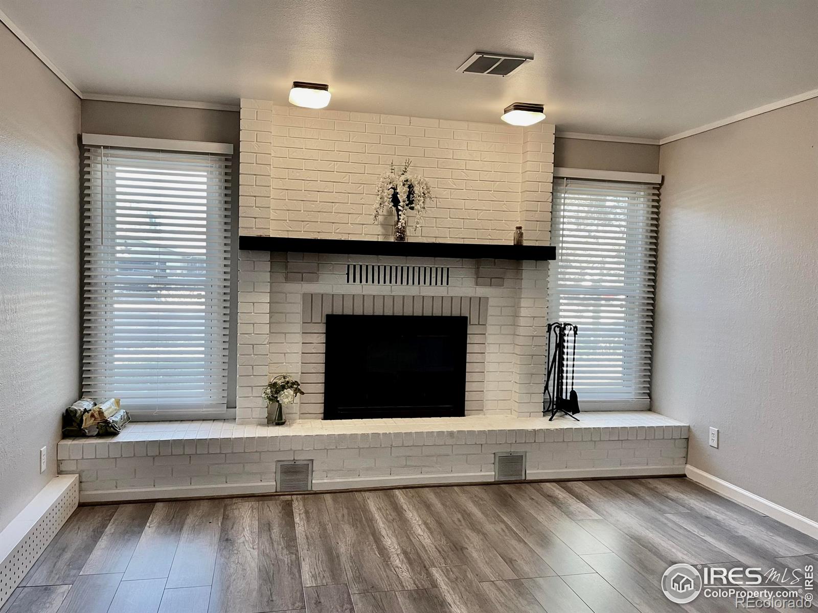 101 Highland Avenue, Sterling, CO 80751, 6 Bedrooms Bedrooms, ,3 BathroomsBathrooms,Residential,For Sale,Highland,RECIR1023947