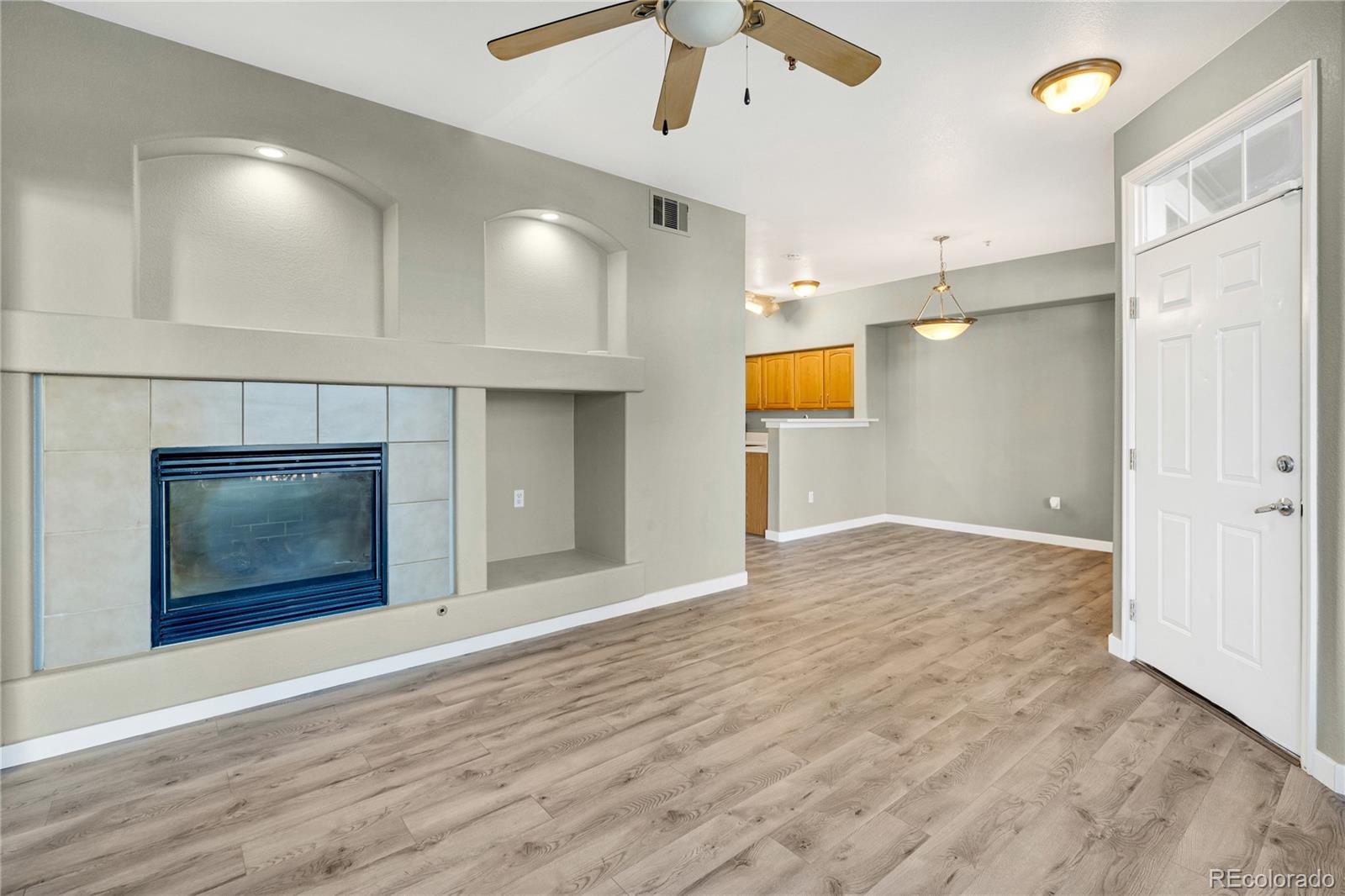 1535 Florence Way #408, Aurora, CO 80247, 2 Bedrooms Bedrooms, ,2 BathroomsBathrooms,Rental,For Rent,Florence,REC9241893