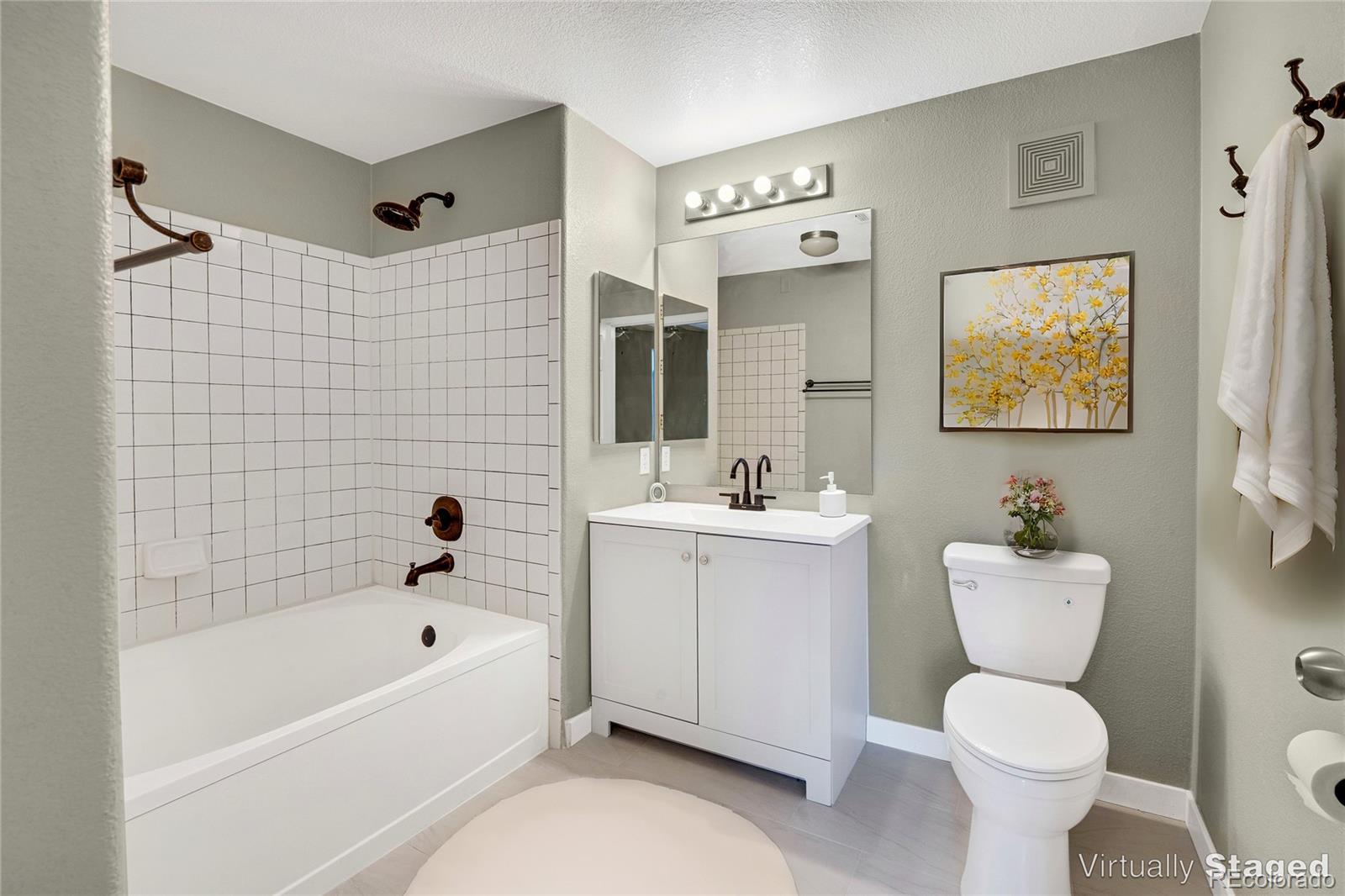 1535 Florence Way #408, Aurora, CO 80247, 2 Bedrooms Bedrooms, ,2 BathroomsBathrooms,Rental,For Rent,Florence,REC9241893
