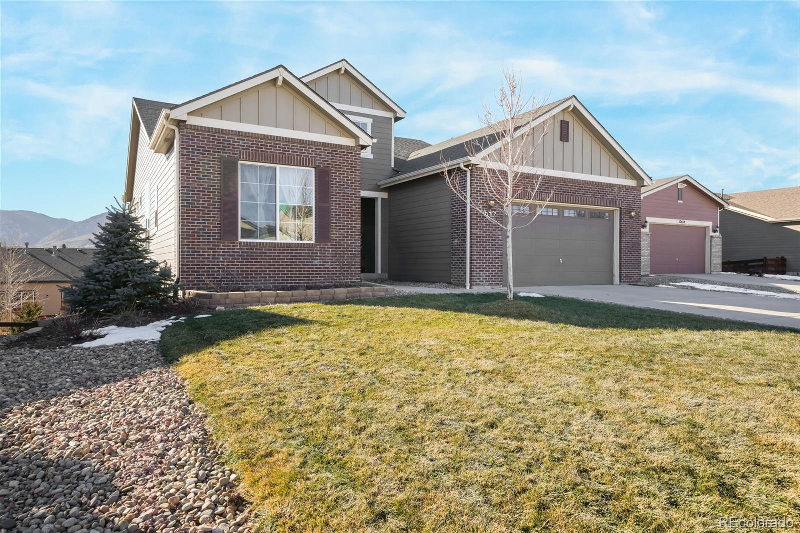 17636 Lake Overlook Court, Monument, CO 80132, 5 Bedrooms Bedrooms, ,3 BathroomsBathrooms,Residential,For Sale,Lake Overlook,REC5516565