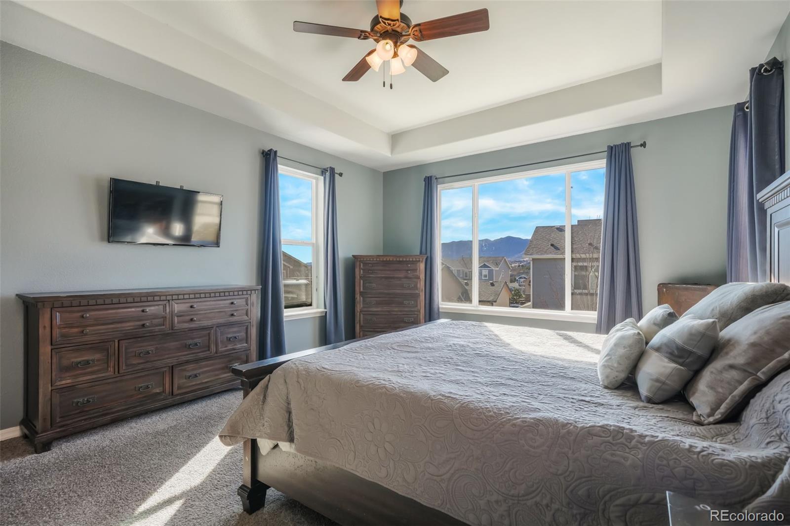 17636 Lake Overlook Court, Monument, CO 80132, 5 Bedrooms Bedrooms, ,3 BathroomsBathrooms,Residential,For Sale,Lake Overlook,REC5516565
