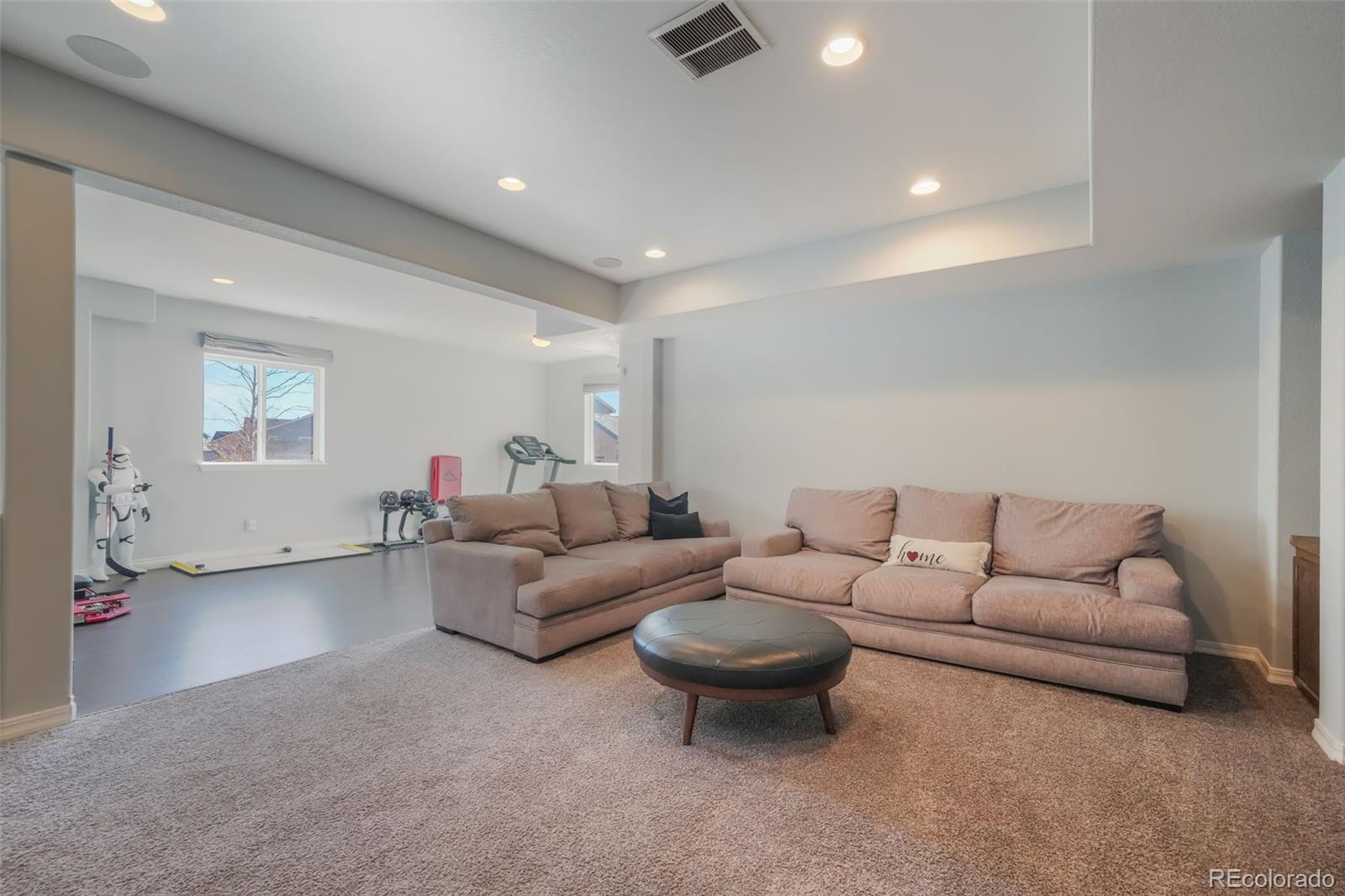 17636 Lake Overlook Court, Monument, CO 80132, 5 Bedrooms Bedrooms, ,3 BathroomsBathrooms,Residential,For Sale,Lake Overlook,REC5516565