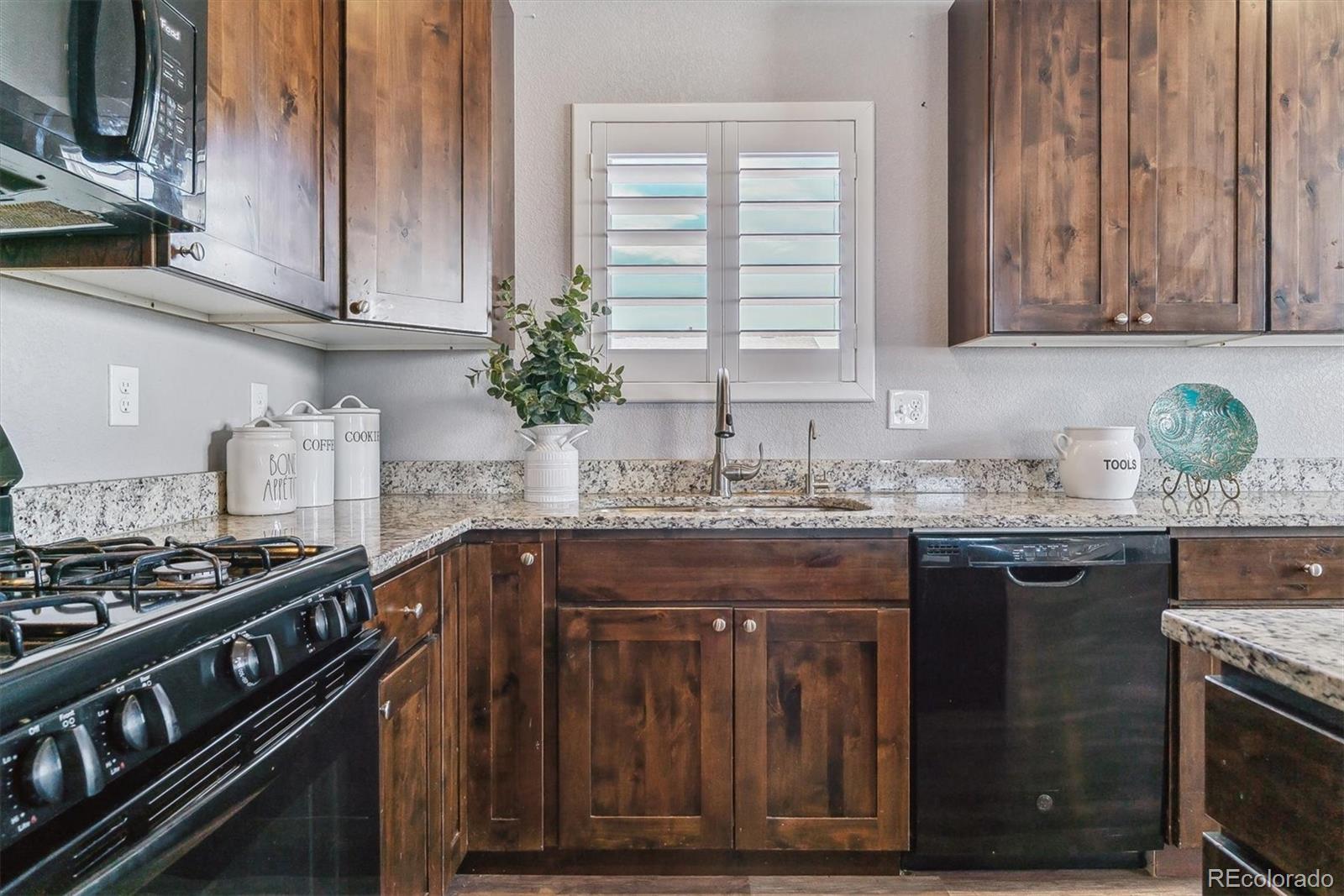 365 3rd Avenue, Deer Trail, CO 80105, 3 Bedrooms Bedrooms, ,2 BathroomsBathrooms,Residential,For Sale,3rd,REC1831201