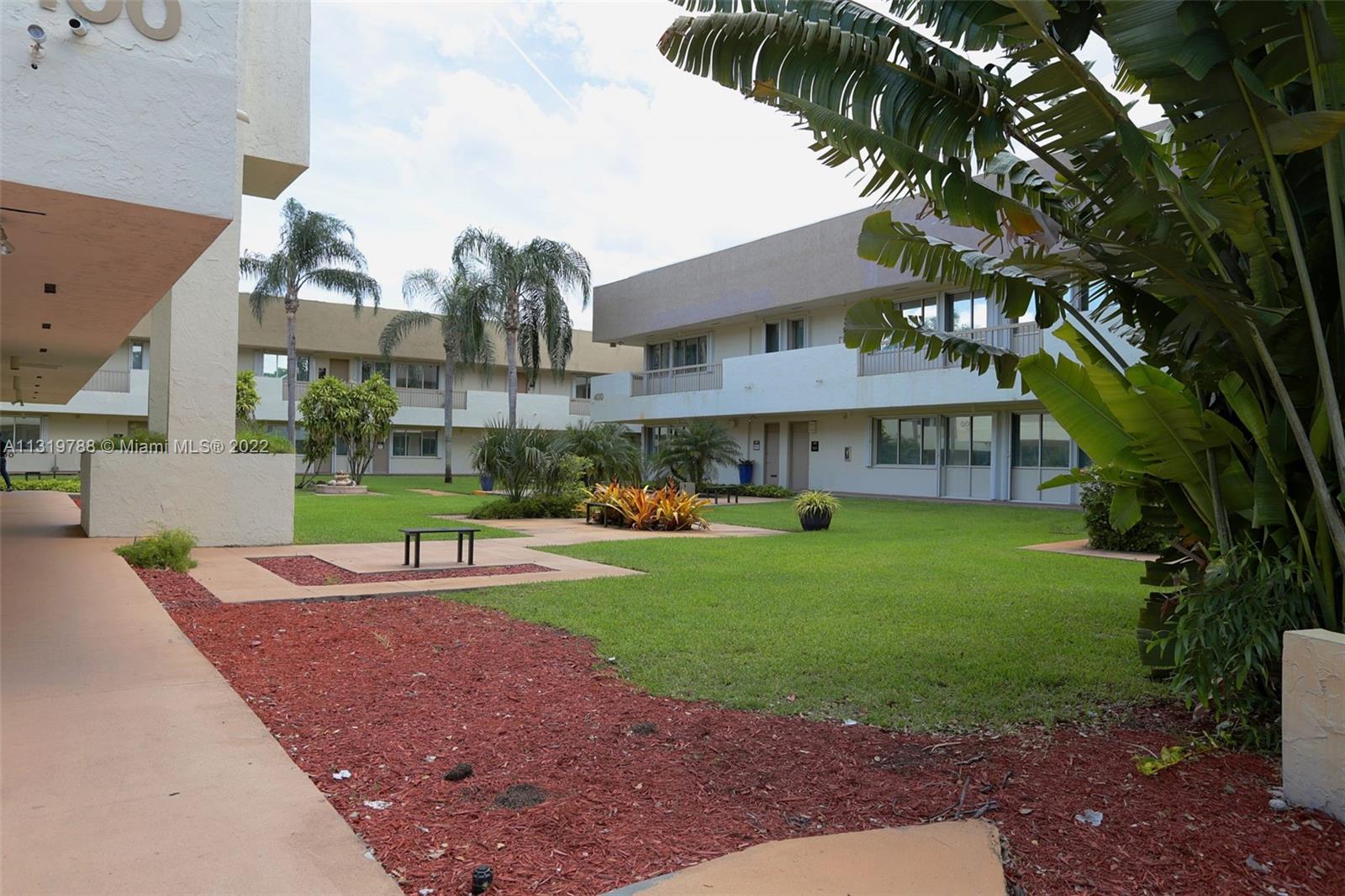10300 72nd St, Miami, FL 33173, ,Commercial Lease,For Sale,72nd St,A11319788