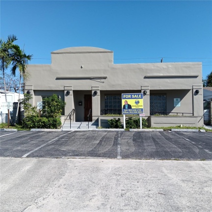 FRONT OF STRUCTURE
