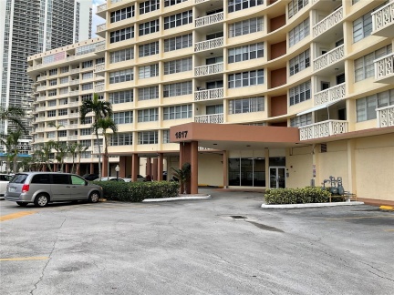 On Ocean Dr, south of Hallandale Bch Blvd