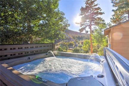 6220 Arapahoe Drive, Evergreen, CO 80439, 4 Bedrooms Bedrooms, ,3 BathroomsBathrooms,Rental,For Rent,Arapahoe,REC9997367