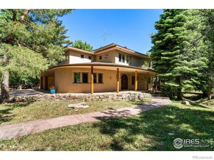 824 Juniper Avenue, Boulder, CO 80304, 5 Bedrooms Bedrooms, ,5 BathroomsBathrooms,Residential,For Sale,Juniper,RECIR1003522