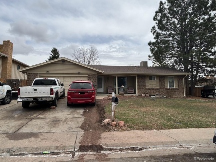 1996 S Olathe Street, Aurora, CO 80013, 5 Bedrooms Bedrooms, ,3 BathroomsBathrooms,Residential,For Sale,Olathe,REC2451269