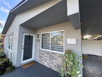 Step into luxury redefined! This stunningly remodeled home awaits your arrival, boasting tile floors throughout that exude elegance at every step. Are you ready to open the door to a new chapter of refined living?