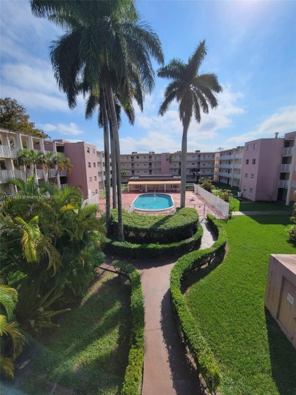 Very nice community.