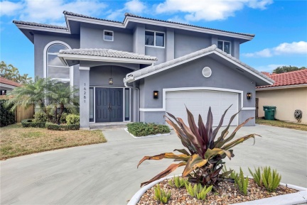 Beautiful and well maintained house with 1 bedroom and full bathroom downstairs.