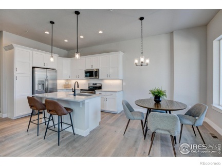 208 High Point Drive, Longmont, CO 80504, 3 Bedrooms Bedrooms, ,3 BathroomsBathrooms,Residential,For Sale,High Point,RECIR1010805