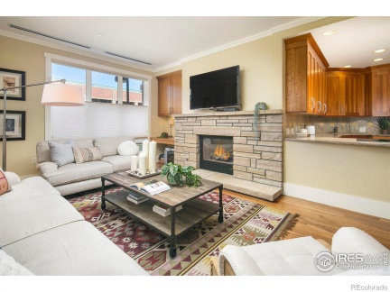 1301 Canyon Boulevard #207, Boulder, CO 80302, 2 Bedrooms Bedrooms, ,2 BathroomsBathrooms,Residential,For Sale,Canyon,RECIR1013892