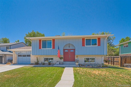 6977 Otis Street, Arvada, CO 80003, 4 Bedrooms Bedrooms, ,2 BathroomsBathrooms,Residential,For Sale,Otis,REC8138025