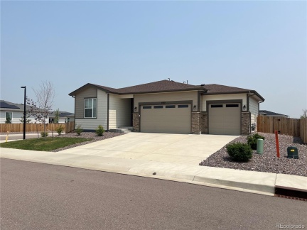 4100 Castle Vista Lane, Castle Rock, CO 80104, 2 Bedrooms Bedrooms, ,2 BathroomsBathrooms,Residential,For Sale,Castle Vista,REC2466042