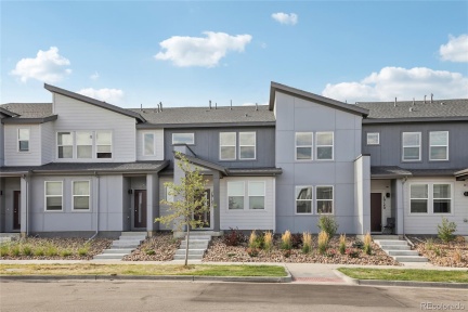 19142 64th Place, Denver, CO 80249, 3 Bedrooms Bedrooms, ,3 BathroomsBathrooms,Residential,For Sale,64th,REC9039211