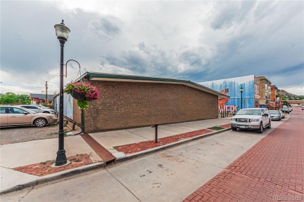 323 Commercial Street, Trinidad, CO 81082, ,Commercial Lease,For Rent,Commercial,REC4602614