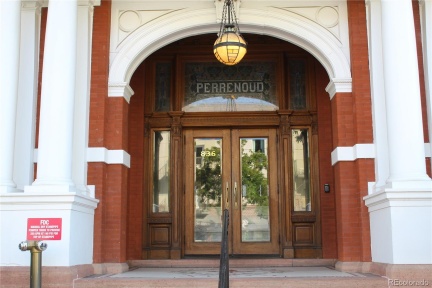 836 17th Avenue #1C, Denver, CO 80218, 2 Bedrooms Bedrooms, ,1 BathroomBathrooms,Rental,For Rent,Perrenoud,17th,REC9183516