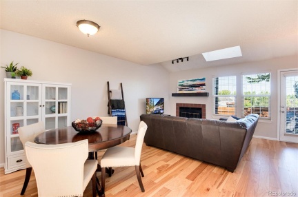 6864 Dover Way, Littleton, CO 80128, 2 Bedrooms Bedrooms, ,2 BathroomsBathrooms,Residential,For Sale,Stony Creek Townhomes,Dover,REC4276588