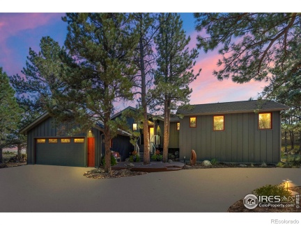 2888 Lakeridge Trail, Boulder, CO 80302, 3 Bedrooms Bedrooms, ,3 BathroomsBathrooms,Residential,For Sale,Lakeridge,RECIR1019555