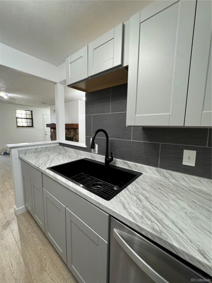 10970 Florida Avenue #203, Lakewood, CO 80232, 1 Bedroom Bedrooms, ,1 BathroomBathrooms,Residential,For Sale,Lochwood Landing,Florida,REC2826609
