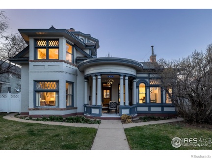 1813 Pine Street, Boulder, CO 80302, ,Income,For Sale,Pine,RECIR1019813
