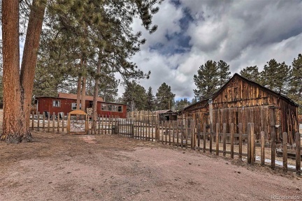 11 5th Street, Guffey, CO 80820, 2 Bedrooms Bedrooms, ,1 BathroomBathrooms,Residential,For Sale,5th,REC6500866