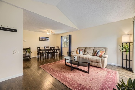 6890 Mississippi Avenue #D, Lakewood, CO 80226, 2 Bedrooms Bedrooms, ,1 BathroomBathrooms,Residential,For Sale,Mississippi,REC7856713