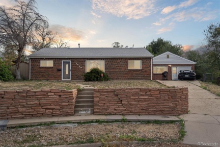 1530 90th Avenue, Thornton, CO 80229, 3 Bedrooms Bedrooms, ,2 BathroomsBathrooms,Residential,For Sale,90th,REC4251042