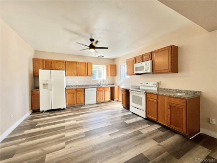 4660 Vine Street #B, Denver, CO 80216, 4 Bedrooms Bedrooms, ,2 BathroomsBathrooms,Rental,For Rent,Vine,REC3115916