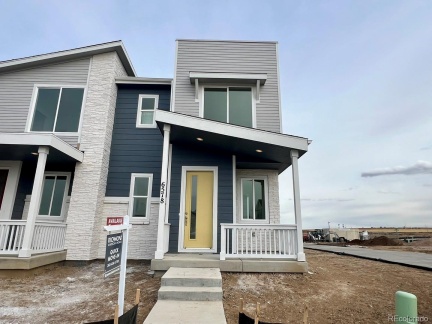 6578 Nepal Court, Aurora, CO 80019, 3 Bedrooms Bedrooms, ,3 BathroomsBathrooms,Residential,For Sale,Nepal,REC3869116