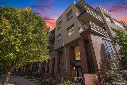 7700 29th Avenue #303, Denver, CO 80238, 2 Bedrooms Bedrooms, ,2 BathroomsBathrooms,Rental,For Rent,The Lofts at Central Park,29th,REC5322796