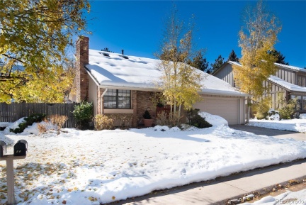 6350 Mineral Place, Centennial, CO 80112, 3 Bedrooms Bedrooms, ,3 BathroomsBathrooms,Residential,For Sale,Mineral,REC5250391