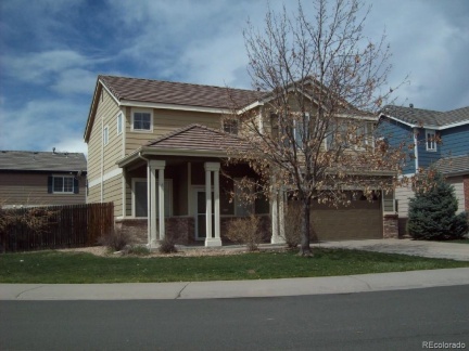 7439 Nucla Street, Aurora, CO 80016, 4 Bedrooms Bedrooms, ,3 BathroomsBathrooms,Rental,For Rent,Nucla,REC8480686