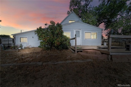 14247 County Road X, Weldona, CO 80653, 4 Bedrooms Bedrooms, ,2 BathroomsBathrooms,Residential,For Sale,County Road X,REC8925385