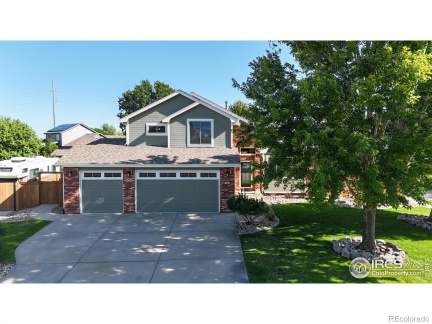807 Waxberry Court, Loveland, CO 80538, 3 Bedrooms Bedrooms, ,3 BathroomsBathrooms,Residential,For Sale,Waxberry,RECIR1022507